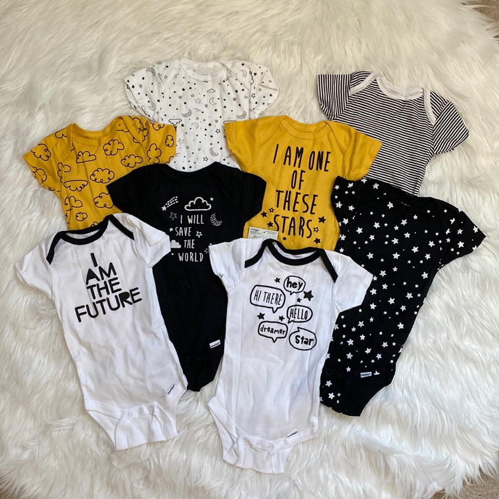 New Gerber Baby Infant 8pk. Onesies Bodysuit, Size 3-6 months